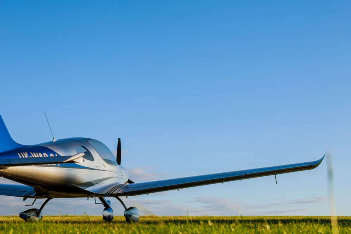 Light Jets Under 5 Million: Cirrus Vision Jet, HondaJet Elite II, and Phenom 100
