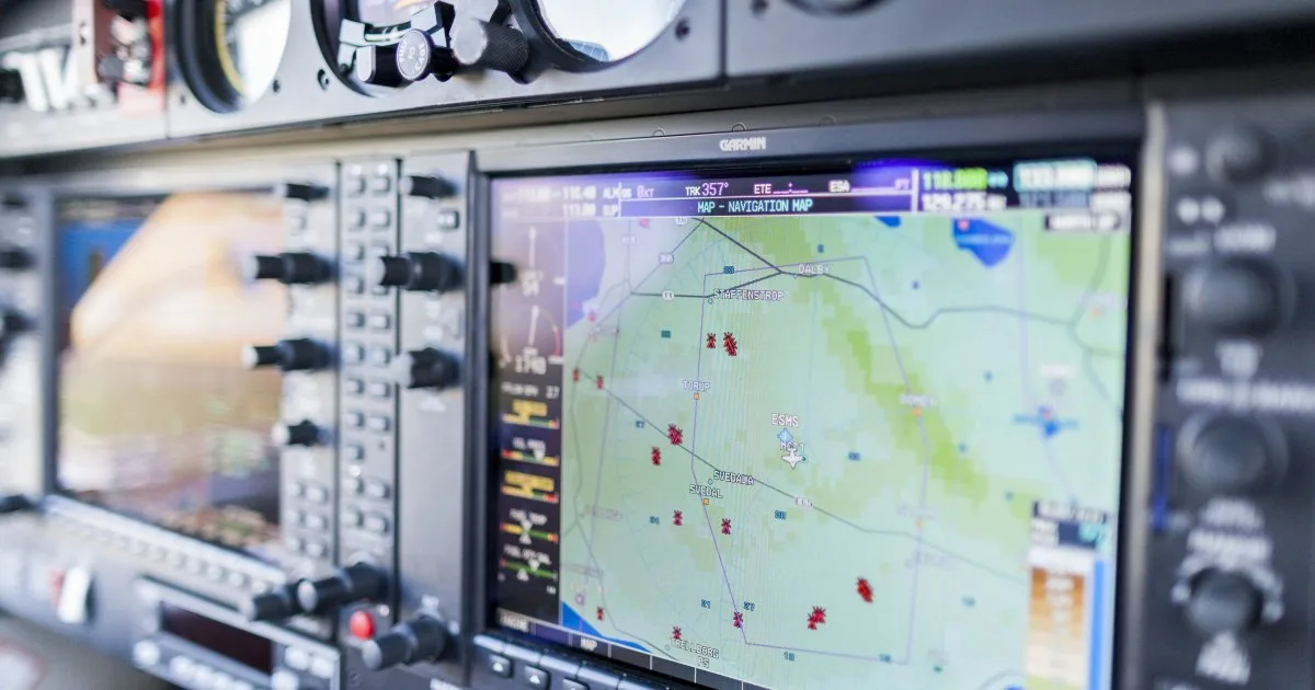 Glass Cockpit vs. Steam Gauges — Pros and Cons for Pilots - Aircraft Wissen für Einsteiger