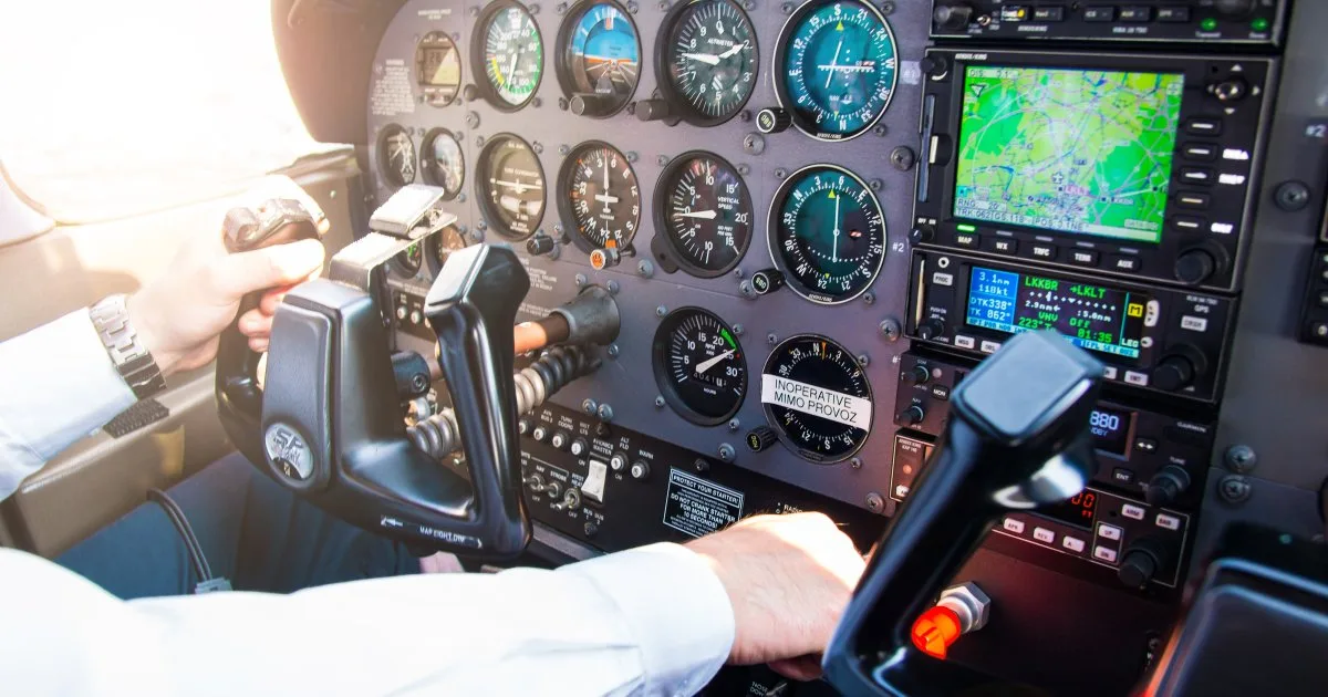 Cockpit Stress — How Professional Pilots Cope - Aircraft Wissen für Einsteiger